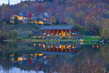 Visão de longe do Twin Farms Hotel em Vermont