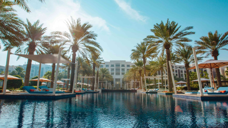 Melhores piscinas de hotéis de Abu Dhabia
