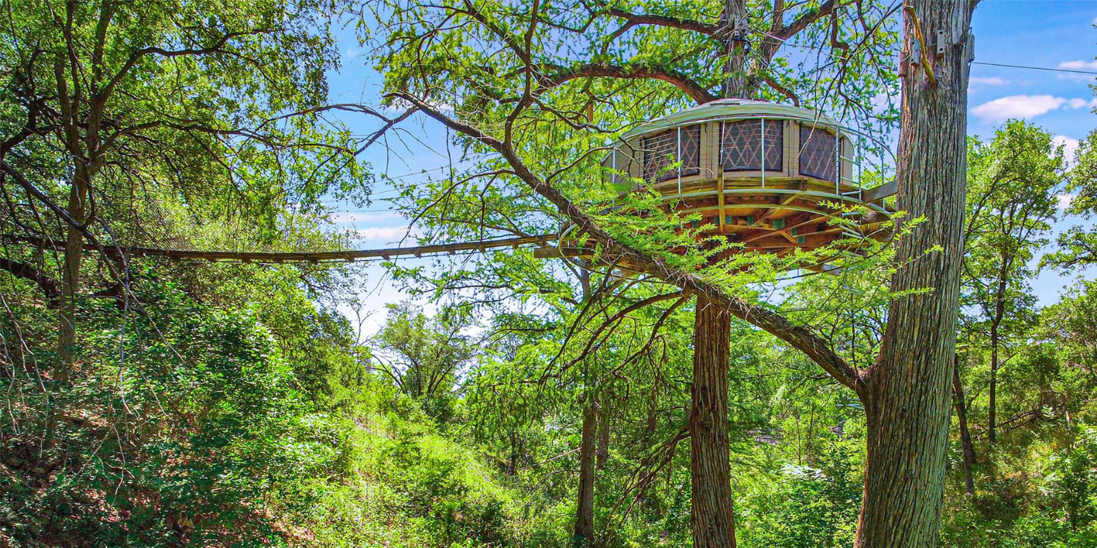 Cypress Valley Treehouse hotel casa nas árvores
