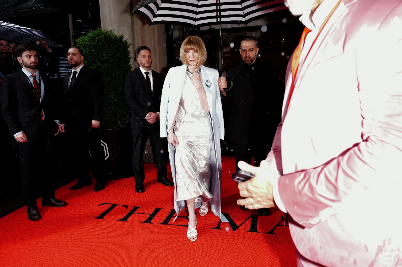 Anna Wintour na frente do The Mark Hotel | Foto: Getty