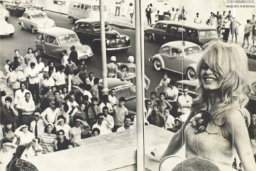 Brigittie Bardot no Copacabana Palace | Foto: Arquivo Nacional