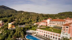 Donos da Louis Vuitton compram hotel de luxo histórico em Portugal