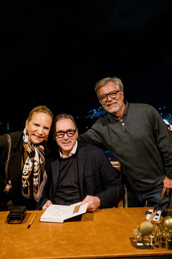 Lenny Niemeyer, Rogerio Fasano e Lulu Garcia com Gero | Foto: Bruno Ryfer
