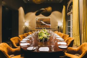 Ruinart inaugura sala exclusiva no Tangará Jean-Georges