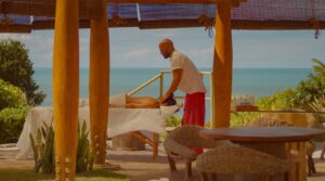 Viagens para dentro: Bel Mota visita o Kilombo Villas entre as falésias de Sibaúma, no litoral sul do Rio Grande do Norte