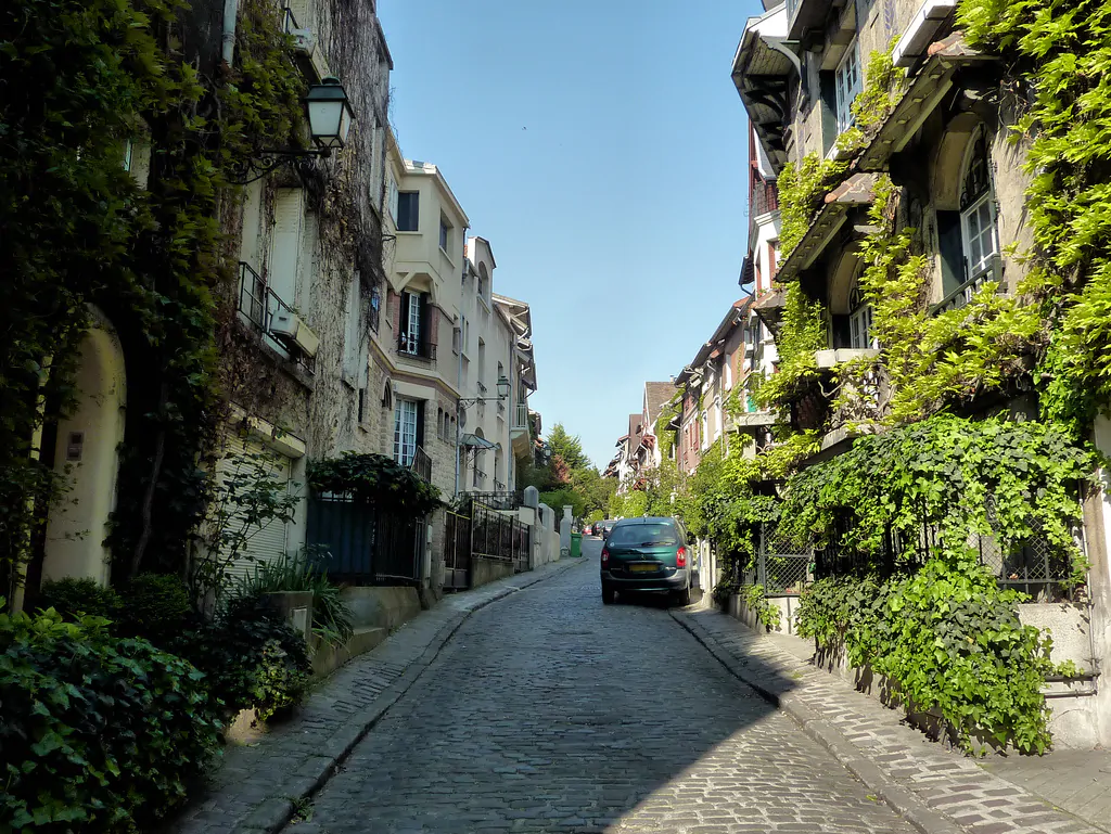 O Square de Montsouris, uma charmosa e pacífica vila residencial em formato de beco sem saída | Foto: reprodução