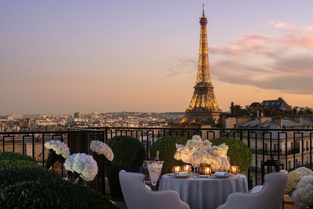 Vista de Paris, do George V Hotel | Foto: Peter Vitale