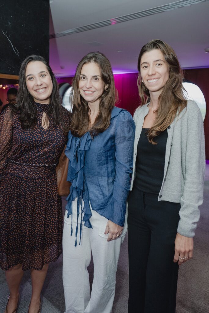 Anyara Oliveira, Fernanda Feitas e Mariana Stephan