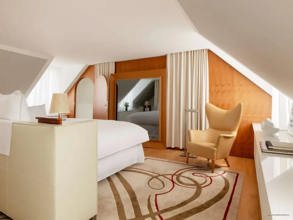 Suíte do Le Royal Monceau – Raffles Paris | Foto: divulgação