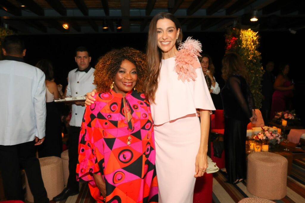 Mônica Martelli e Zezé Motta | Foto: Reginaldo Teixeira