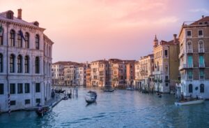 Rosewood prepara a reabertura do lendário Hotel Bauer em Veneza